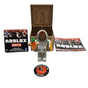 Roblox Series 10 Neverland Lagoon Tuck Brown Box Figure With Virtual Code New